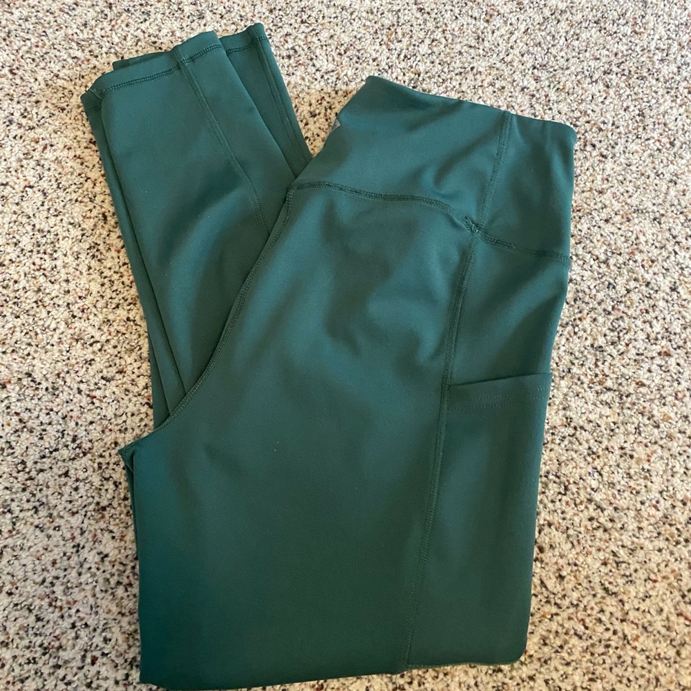 Zoe + Phoebe athletic yoga pants